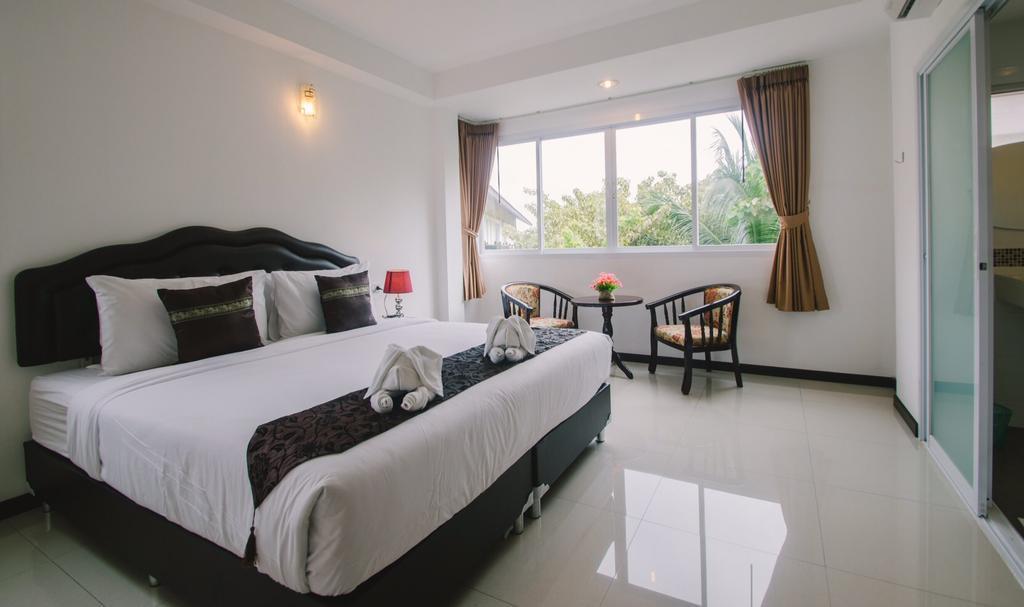 Th Beach Hotel Hua Hin Dış mekan fotoğraf