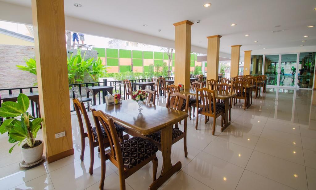 Th Beach Hotel Hua Hin Dış mekan fotoğraf