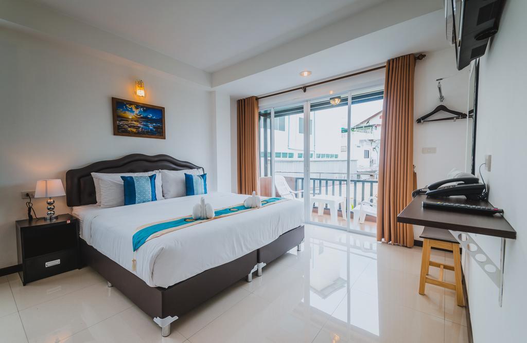 Th Beach Hotel Hua Hin Dış mekan fotoğraf