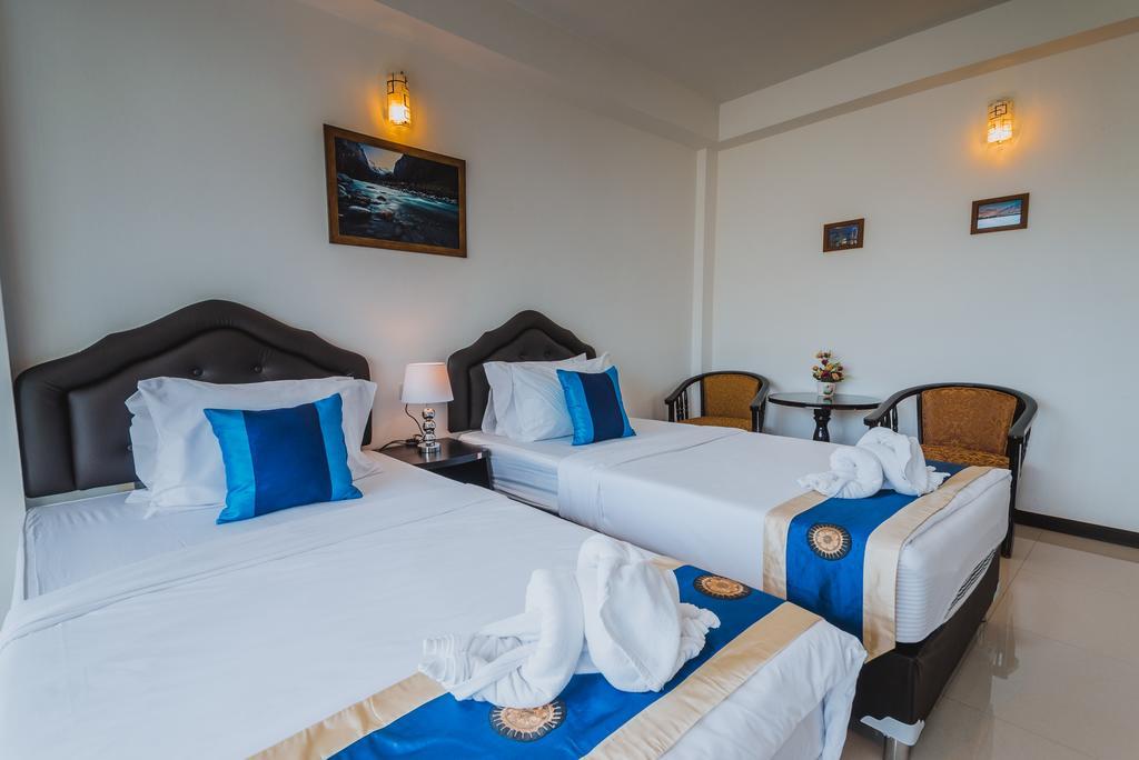 Th Beach Hotel Hua Hin Dış mekan fotoğraf